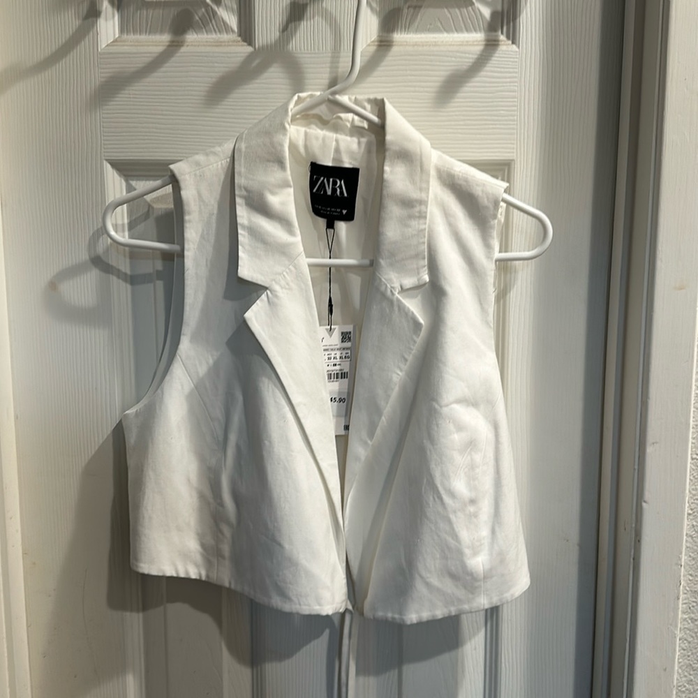 Zara white vest